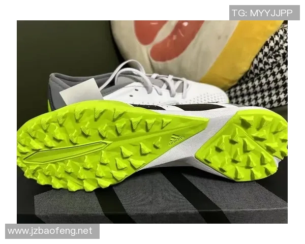 足球明星推荐的跑鞋选择指南适合不同场合与需求的最佳搭配