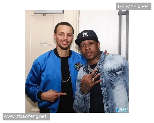 足球明星搞笑穿搭篮球服引发球迷热议趣味十足